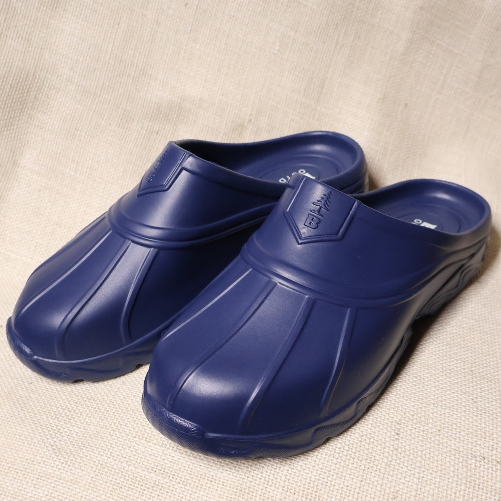 BASS OUTDOOR Women's Royal Blue Field Slide Water Shoe